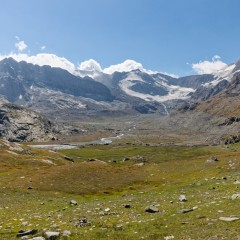 Le plan des Evettes vu en montant vers le refuge