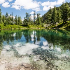 Le lac des Adus (2 130 m)