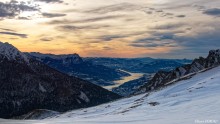 Couher de soleil sur le lac de Serre-Ponçon